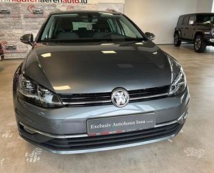 VW Volkswagen Golf VII Variant*NAVI*R-KAM*PANO*MASSAG Gebrauchtwagen