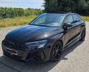 Audi Audi RS3 2.5 TFSI S tronic quattro Sportback - Gebrauchtwagen