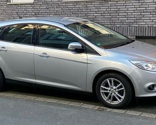 Ford Ford Focus 1,0 EcoBoost 74kW SYNC Edition SYNC Ed. Gebrauchtwagen