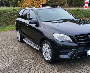 Mercedes-Benz Mercedes-Benz ML 350 BlueTEC 4MATIC - Gebrauchtwagen