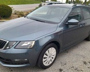 Skoda Skoda Octavia 1.6 TDI Combi NAVI/KLIMAAU./SHZG/TEM Gebrauchtwagen