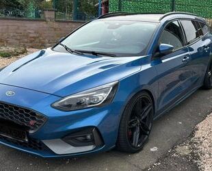 Ford Ford Ford Focus ST 2,3 l EcoBoost Gebrauchtwagen