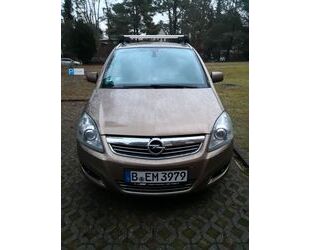 Opel Opel Zafira 1.6 ecoFLEX Family Plus Family Plus Gebrauchtwagen