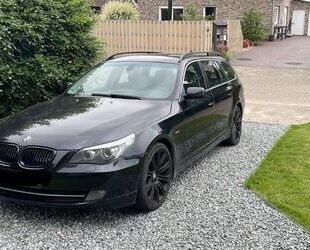 BMW BMW 525d xDrive touring - Gebrauchtwagen