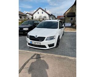 Skoda Skoda Octavia 2.0 TDI DSG RS Combi RS Gebrauchtwagen