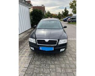 Skoda Skoda Octavia Combi 2.0 TDI PD DPF Elegance Elegan Gebrauchtwagen