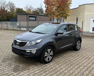 Kia Kia Sportage*Spirit*4WD*Navi*Pano*Leder*AHK*1.Hand Gebrauchtwagen