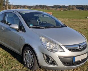 Opel Opel Corsa D 1.4*150 Jahre Opel*Winter*NAVI*TÜV 02 Gebrauchtwagen