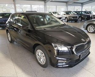 Skoda Skoda Fabia 5tg. 4 TSI DSG SELECTION Garantie 10/2 Gebrauchtwagen