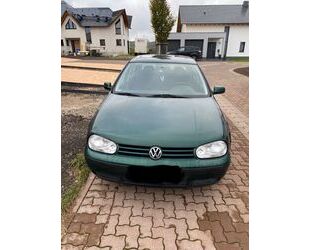 VW Volkswagen Golf 1.4 Comfortline Comfortline Gebrauchtwagen