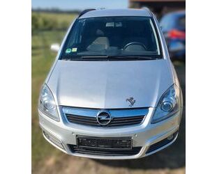 Opel Opel Zafira 1.9 CDTI Edition 110kW Automatik Editi Gebrauchtwagen