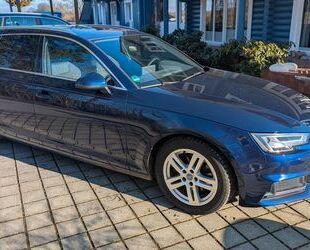 Audi Audi A4 40 TFSI Avant sport, Navarrablau, Glanzpak Gebrauchtwagen