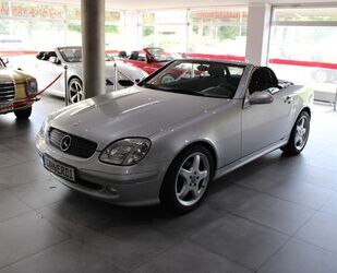 Mercedes-Benz Mercedes-Benz SLK 200 Kompressor SPORTPAKET AMG 17 Gebrauchtwagen