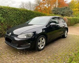 VW Volkswagen VW Golf 7 1.6 TDI mit 8-fach Bereifung Gebrauchtwagen