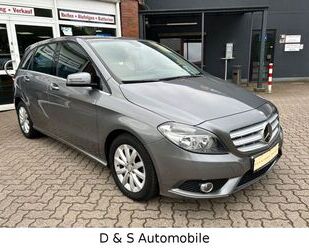 Mercedes-Benz Mercedes-Benz B 180 Sports Tourer SHZ Navi Gebrauchtwagen