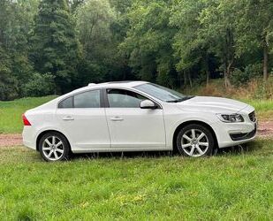 Volvo Volvo S60 D3 Geartronic Summum Gebrauchtwagen