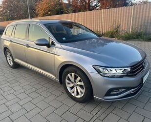 VW Volkswagen Passat Variant 2.0 DSG Business/LED/NAV Gebrauchtwagen