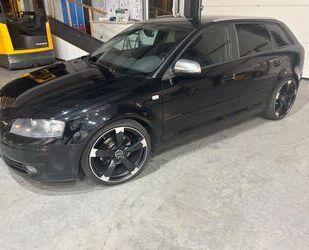 Audi Audi A3 1.8 TFSI S line Sportpaket plus Sportbac . Gebrauchtwagen