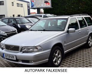 Volvo Volvo V70 2.5T AWD 4X4 KOMBI VOLLEDERSITZE NUR 166 Gebrauchtwagen