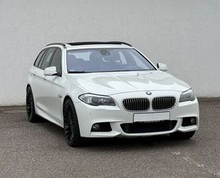 BMW BMW 530d Touring xDrive M Paket/SOFT CLOSE/HEAD UP Gebrauchtwagen