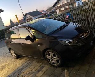 Opel Opel Zafira Tourer 1.6 CDTI * 7-Sitzer * Navi * Kl Gebrauchtwagen