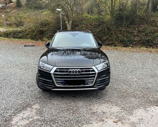 Audi Audi Q5 2.0 TDI 140kW S tronic quattro sport / AHK Gebrauchtwagen