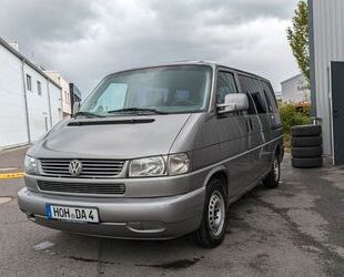 VW Volkswagen T4 Caravelle 2.5 TDI 75kW Standard Gebrauchtwagen