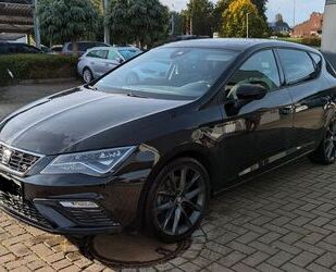 Seat Seat Leon 2.0 TSI 140kW FR DSG FR /LED/Pano/Beats Gebrauchtwagen