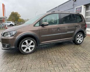 VW Volkswagen Touran CrossTouran*DSG*Panorama*NAVI*Te Gebrauchtwagen