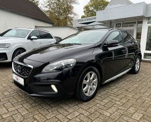 Volvo Volvo V40 Cross Country Summum D3 Bi-Xen+Nav+Kam+L Gebrauchtwagen