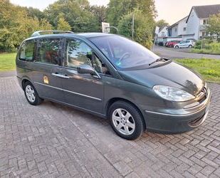 Peugeot Peugeot 807 Family HDi FAP 135 Family Gebrauchtwagen