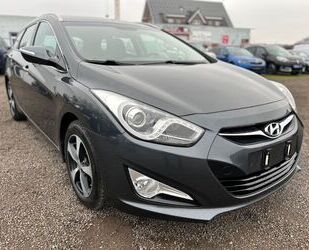 Hyundai Hyundai i40 cw 5 Star Edition *Klima*Navi*AHK*PDC* Gebrauchtwagen