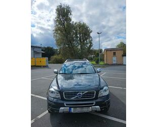 Volvo Volvo XC90 D5 AWD Geartronic Momentum Momentum Gebrauchtwagen