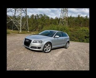 Audi Audi A3 1.2 TFSI Ambition/Lichtpaket (LED)/Kette n Gebrauchtwagen