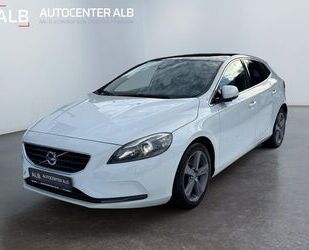 Volvo Volvo V40 Momentum/XENON/PANO/2 HAND/KAMERA/EURO5/ Gebrauchtwagen