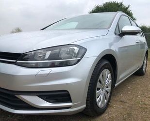 VW Volkswagen Golf 1.6 TDI Variant mit Werksgarantie Gebrauchtwagen