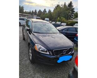 Volvo Volvo XC60 D4 AWD Momentum Momentum Gebrauchtwagen