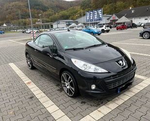 Peugeot Peugeot 207 CC Black & White Edition 155 THP Black Gebrauchtwagen