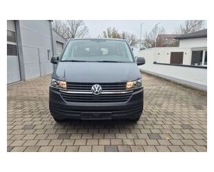 VW Volkswagen T6 Transporter 9 Sitze Garantie 06/26 Gebrauchtwagen