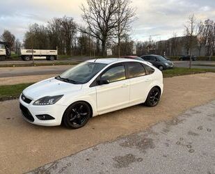 Ford Ford Focus 1,8 White Magic White Magic Gebrauchtwagen