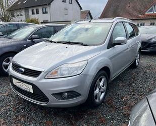 Ford Ford Focus 1.6TDCI Turnier Style + AHK Glasdach Gebrauchtwagen