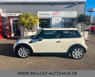 Mini MINI Cooper D*KLIMA*NAVI*TEMPO*XENON*PANO*GSD*LEDE Gebrauchtwagen