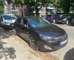 Opel Opel Astra J 1.7 CDTI TÜV NEU Gebrauchtwagen