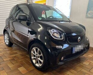 Smart Smart ForTwo PASSION Navi LED Pano Armlehne Gebrauchtwagen