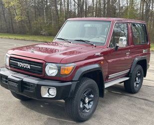 Toyota Toyota Land Cruiser GRJ71 VX Special Gebrauchtwagen