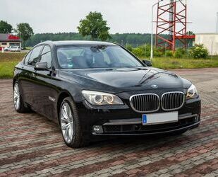 BMW BMW 760 Baureihe 7 760i VOLL TOP NEU TUV Gebrauchtwagen