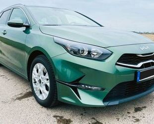 Kia Kia Ceed Sportswagon / T-GDI 160PS 7DCT Gebrauchtwagen