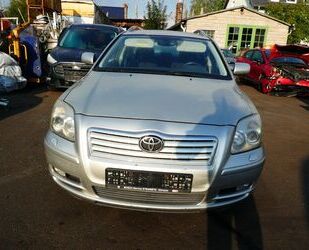 Toyota Toyota Avensis Kombi 2.0 D-4D C Gebrauchtwagen