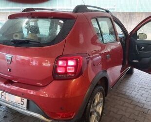 Dacia Dacia Sandero TCe 90 S/S Easy-R Stepway Celebratio Gebrauchtwagen