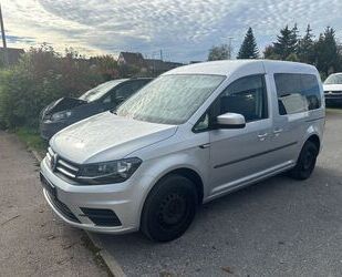 VW Volkswagen Caddy Klima PDC Navi Gebrauchtwagen